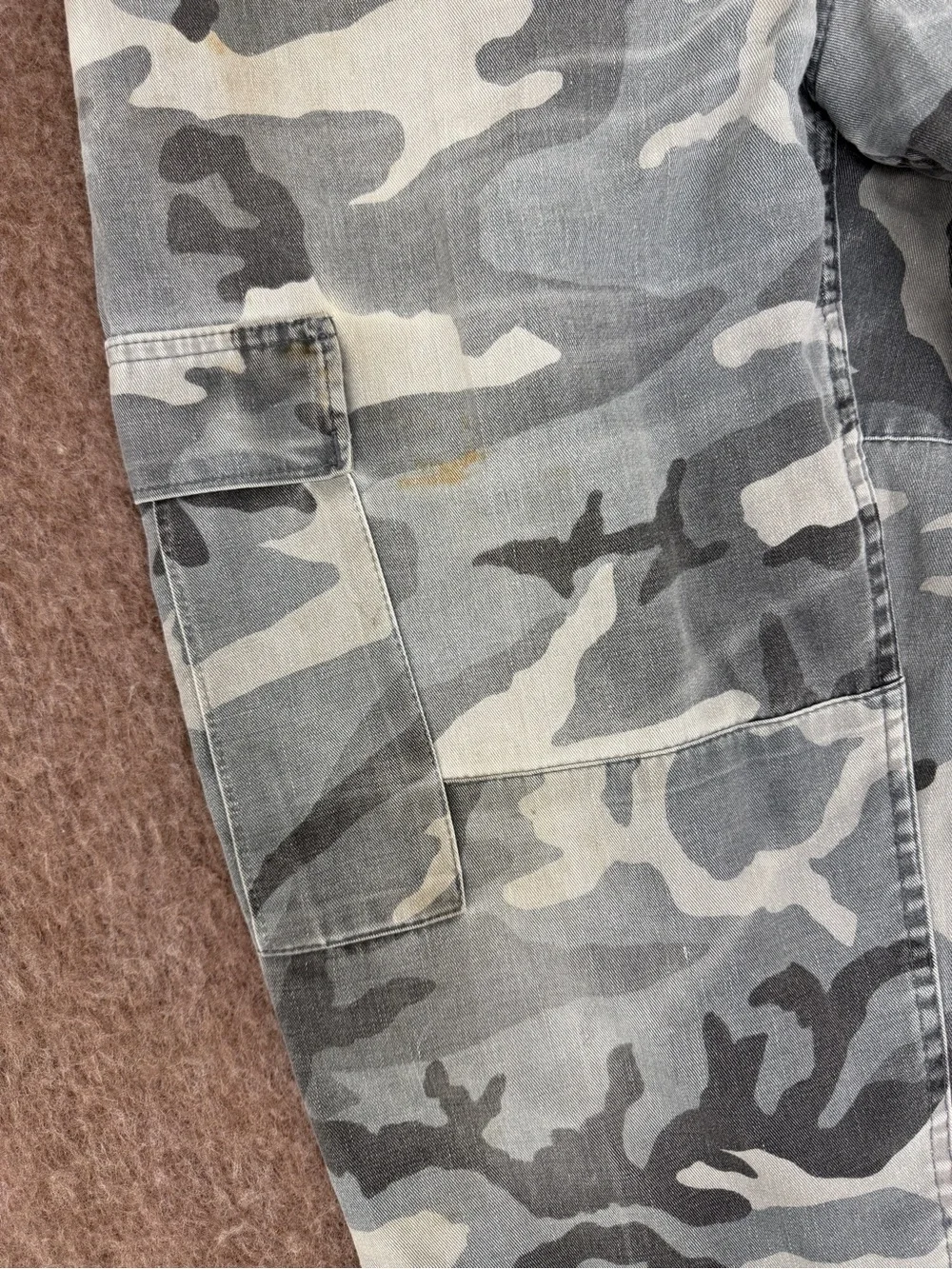 Vintage U.S. Military Dark Gray Camo Cargo Pants – Men's Large Long (35–39)